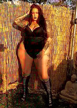 Alyssa Phoenix Lee image 1 of 3