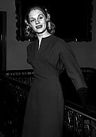 Mary Ure profile photo