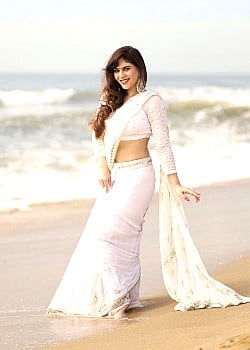 Sherin Shringar image 1 of 4